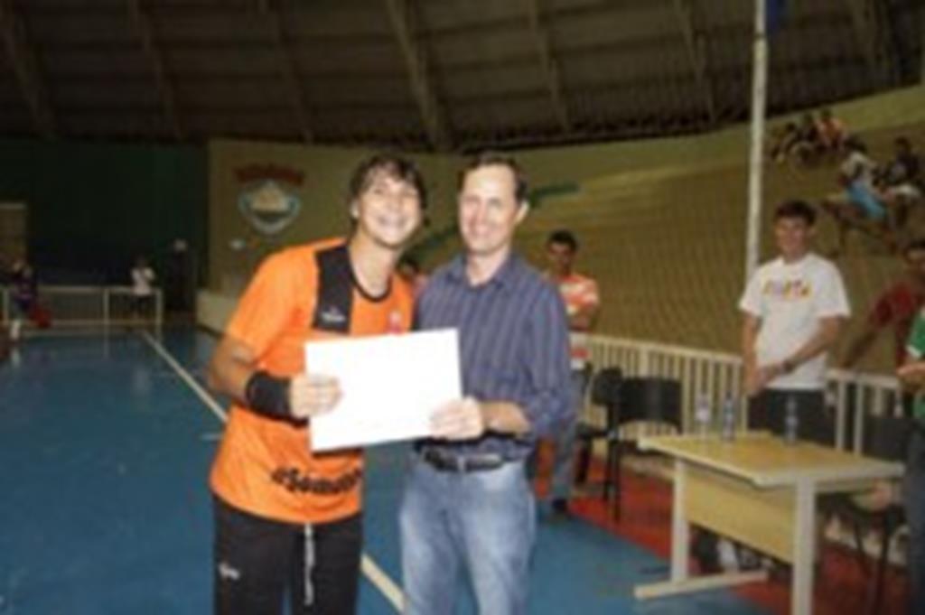 Disputa acirrada marca final da Taça Cidade de Futsal