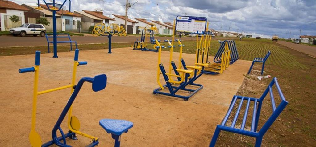 Prefeitura instala academia ao ar livre no Jardim América