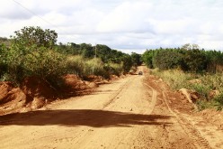 Estradas do Assentamento Taperinha são patroladas pela Secretaria de Obras