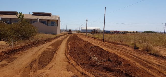 Secretaria de Obras inicia pavimentação da Marechal Rondon