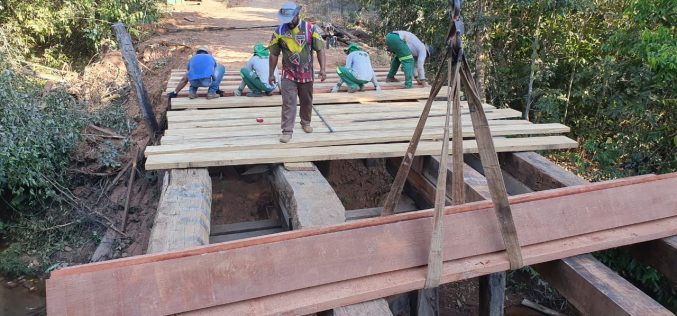 Secretaria de Obras inicia reforma de ponte no Rio Jangada